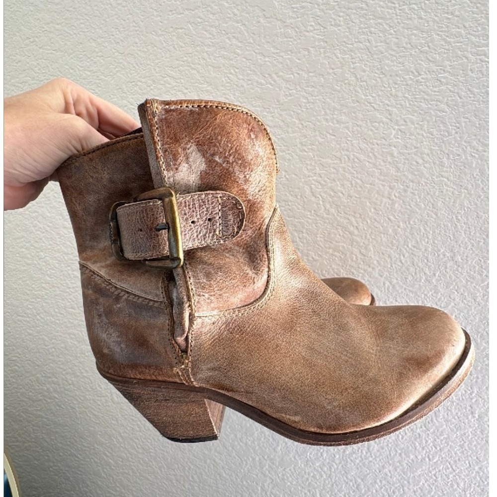 Corral women's cowgirl booties, size‎ 7.5
